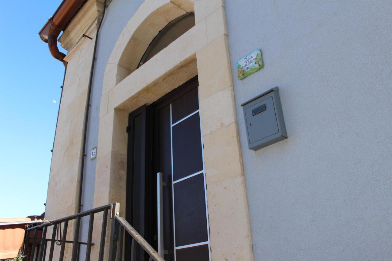 Villa Dimora del Pero Palazzolo Acreide Exterior foto
